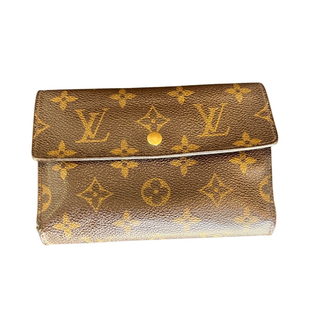 Authentic Louis Vuitton Trifold passport wallet in Monogram